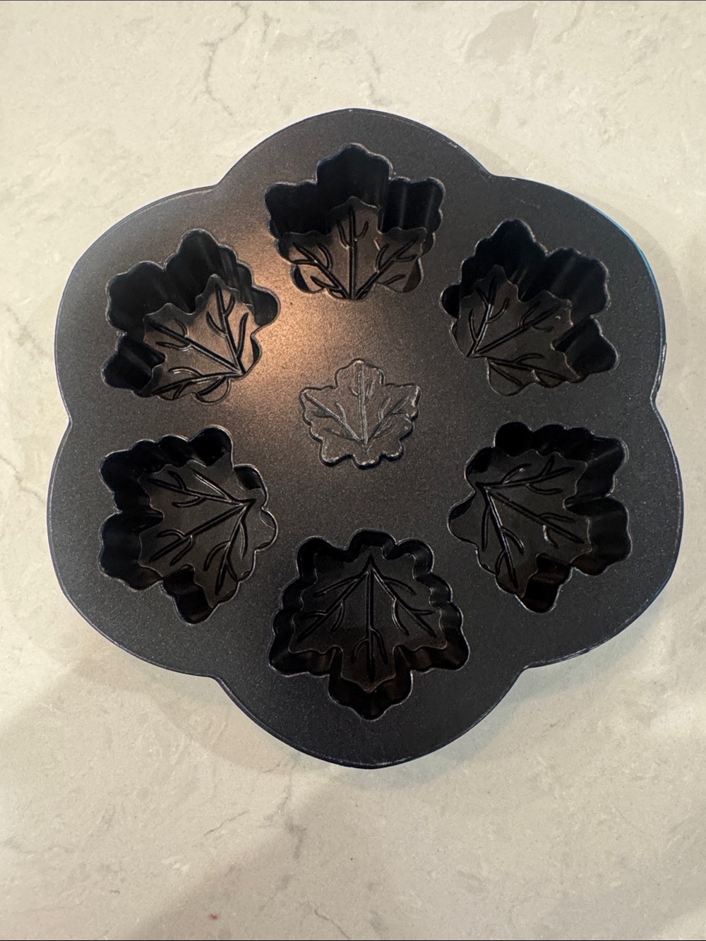 Nordic Ware Black Cast Aluminum Maple Leaf Baking Pan - 6 Cavity